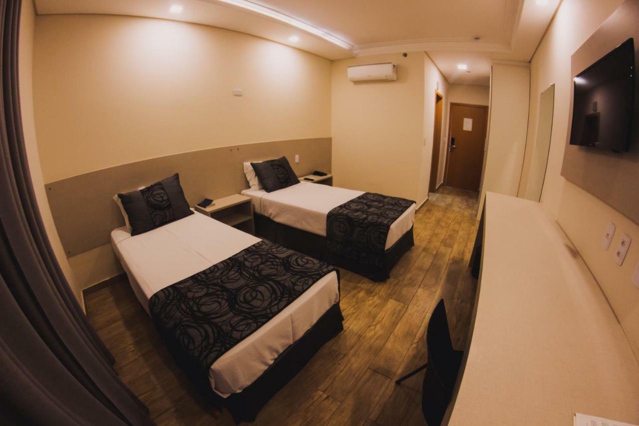 Summit Suites Hotel Cacapava Luaran gambar