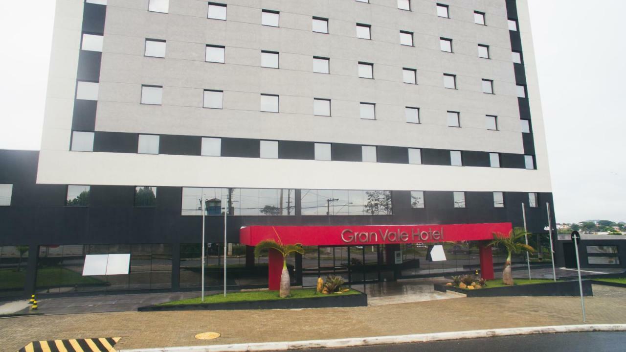 Summit Suites Hotel Cacapava Luaran gambar