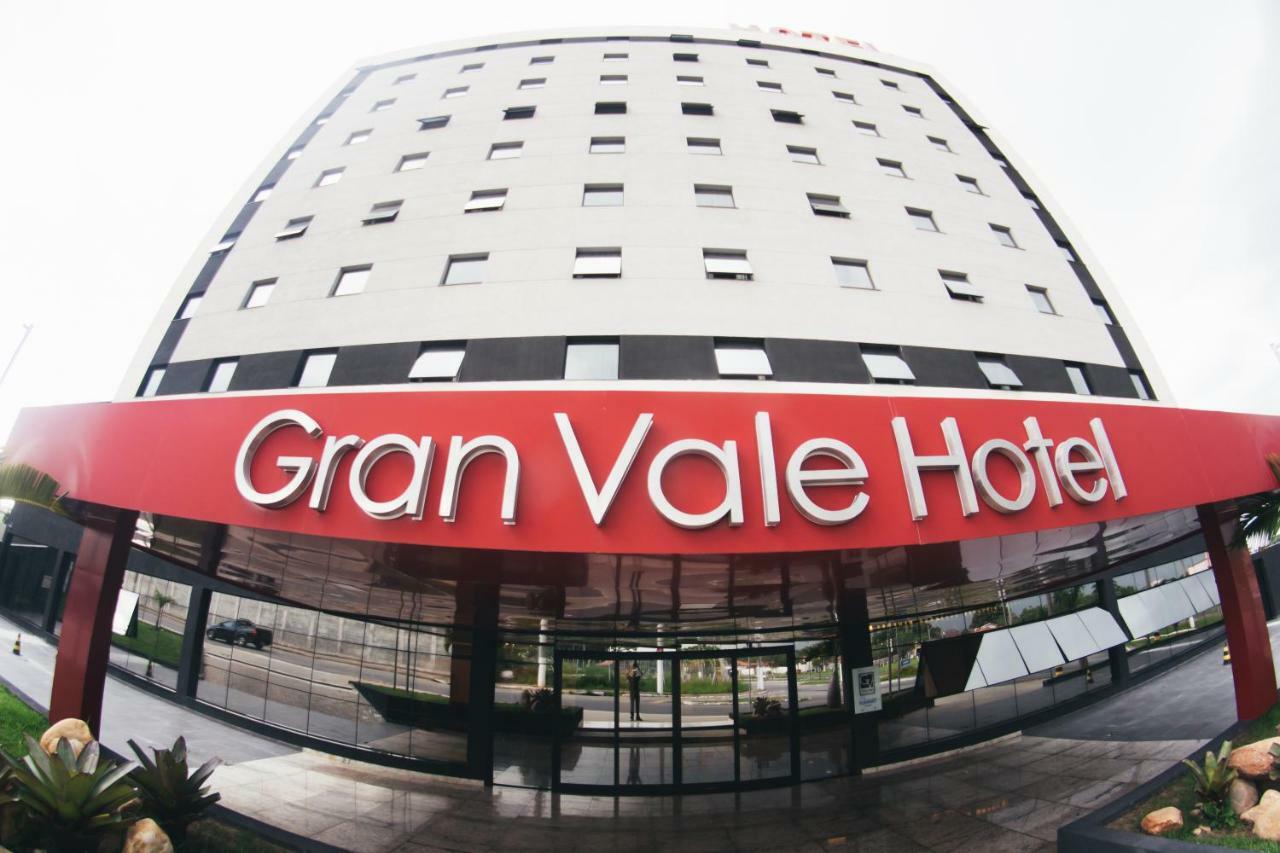 Summit Suites Hotel Cacapava Luaran gambar